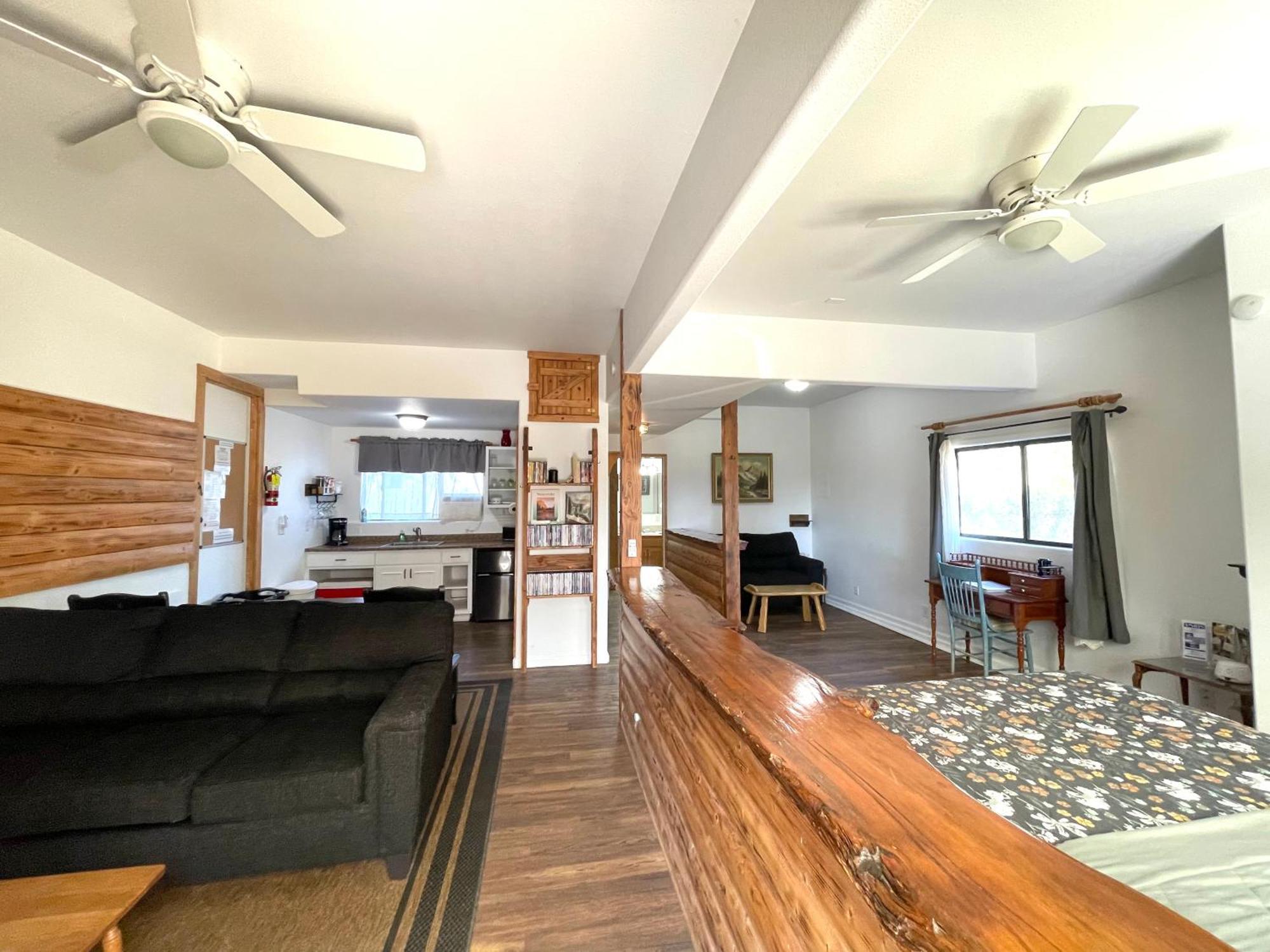 Sierra Mountain Lodge - Vacation Rentals - Yosemite Авани Экстерьер фото