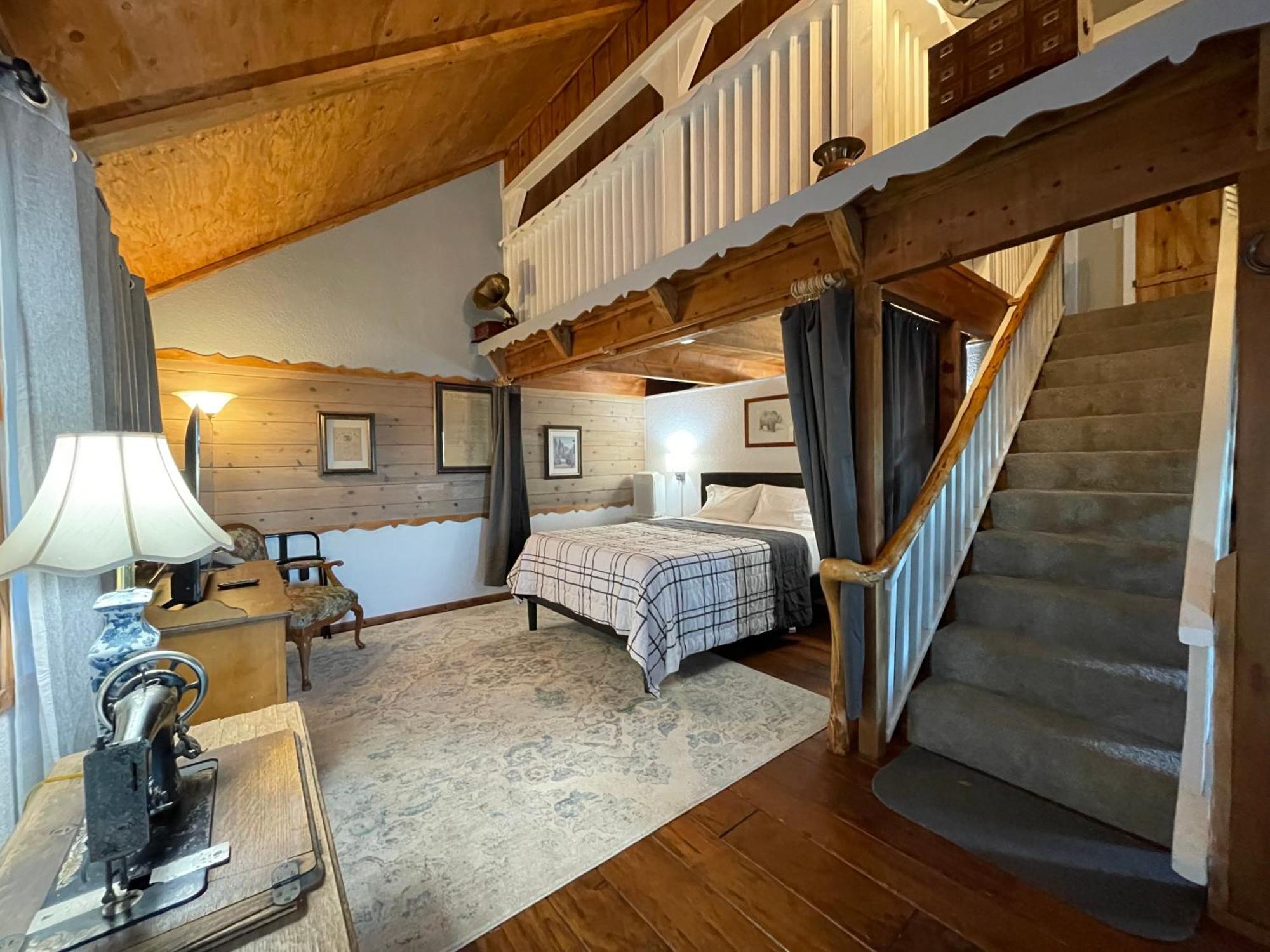 Sierra Mountain Lodge - Vacation Rentals - Yosemite Авани Экстерьер фото
